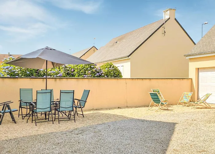 Holiday home Beautiful In