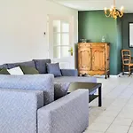 בית נופש 3 Bedroom Amazing In