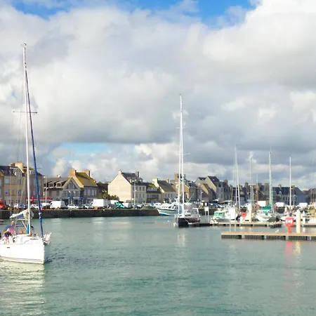 Beautiful In Ferienhaus Sainte-Mère-Église